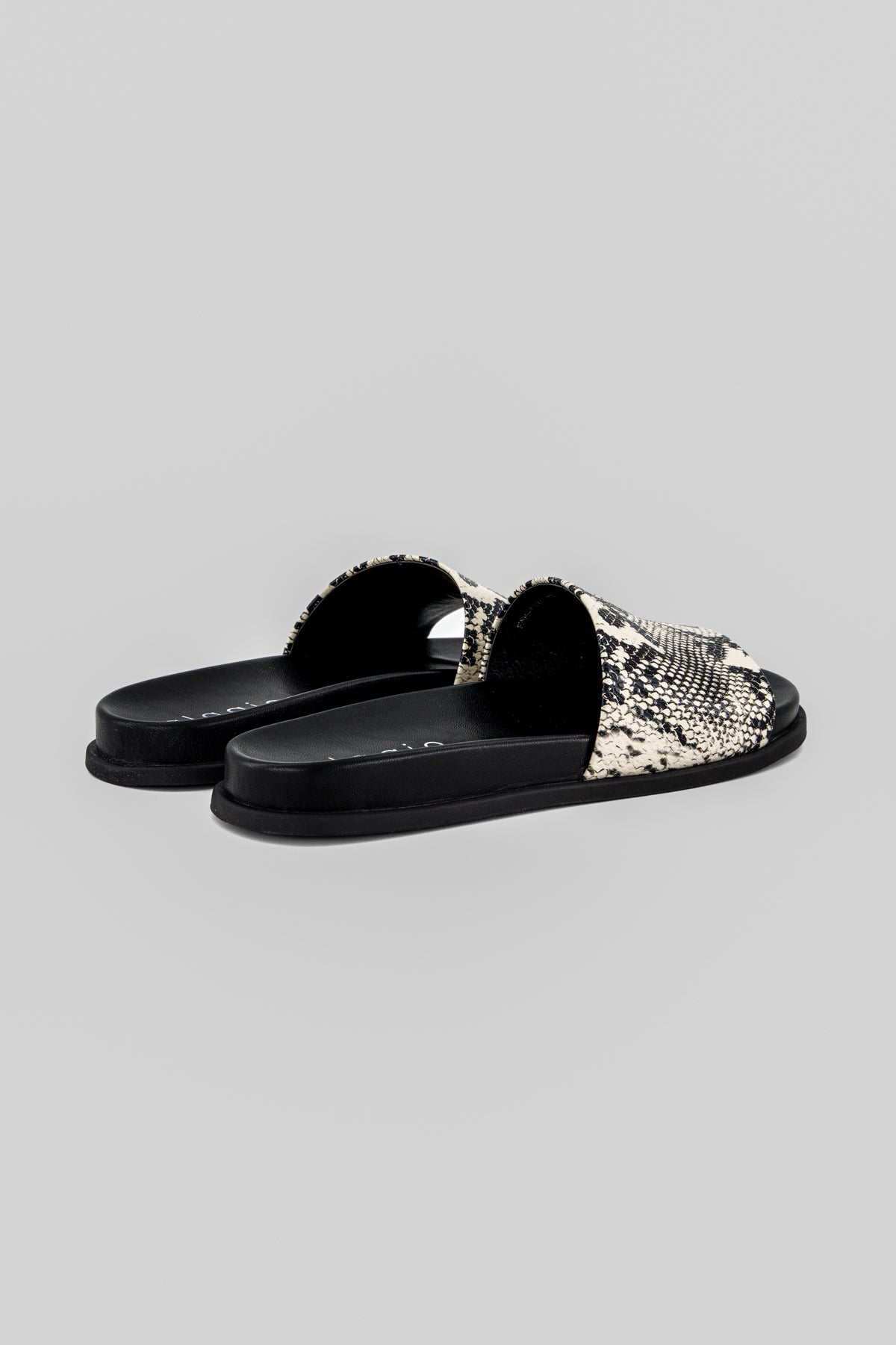 Nica printed leather slipper