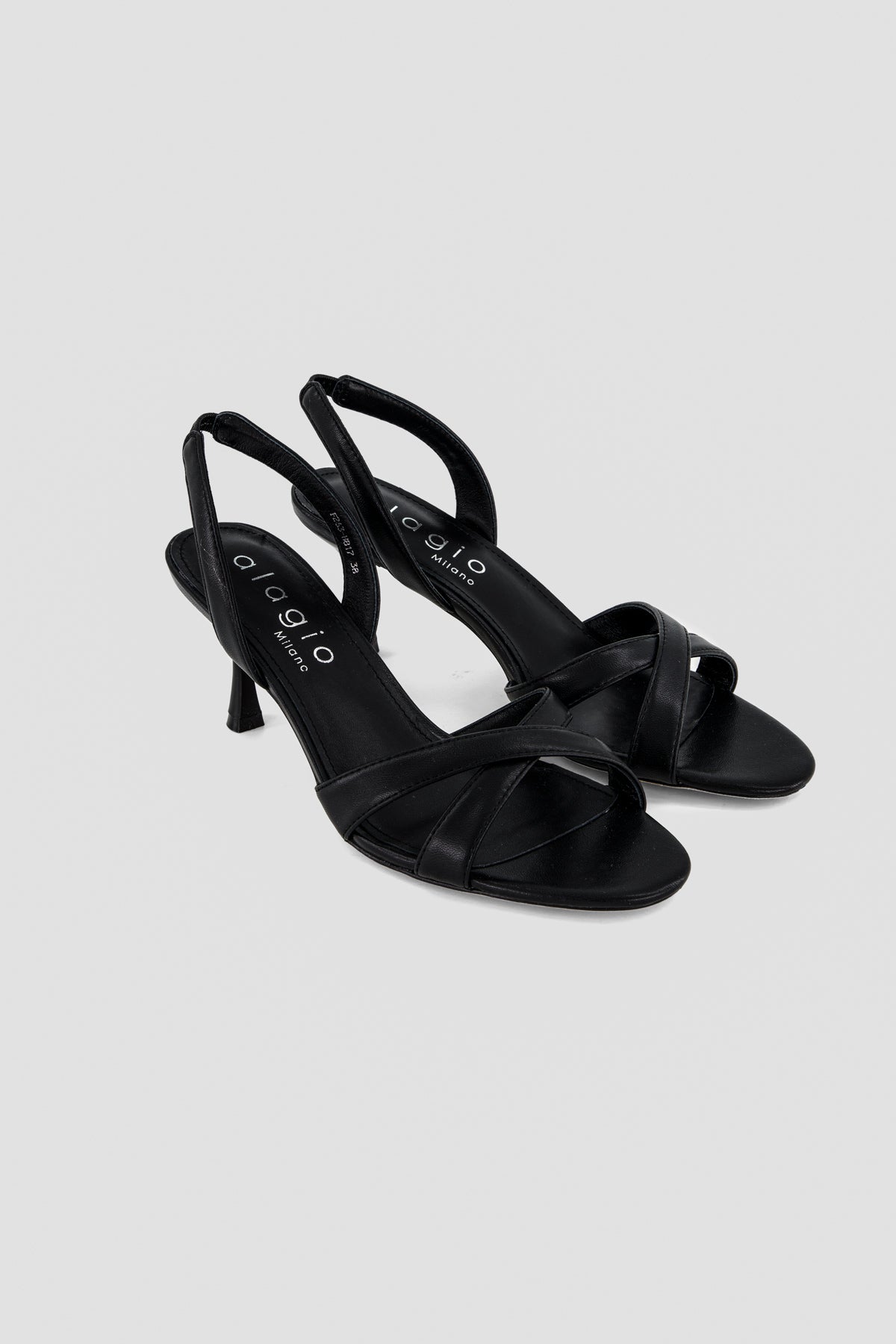 Riri leather sandals