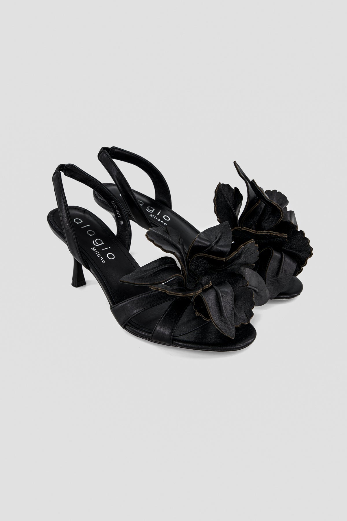 Riri Iris leather sandal with removable flower