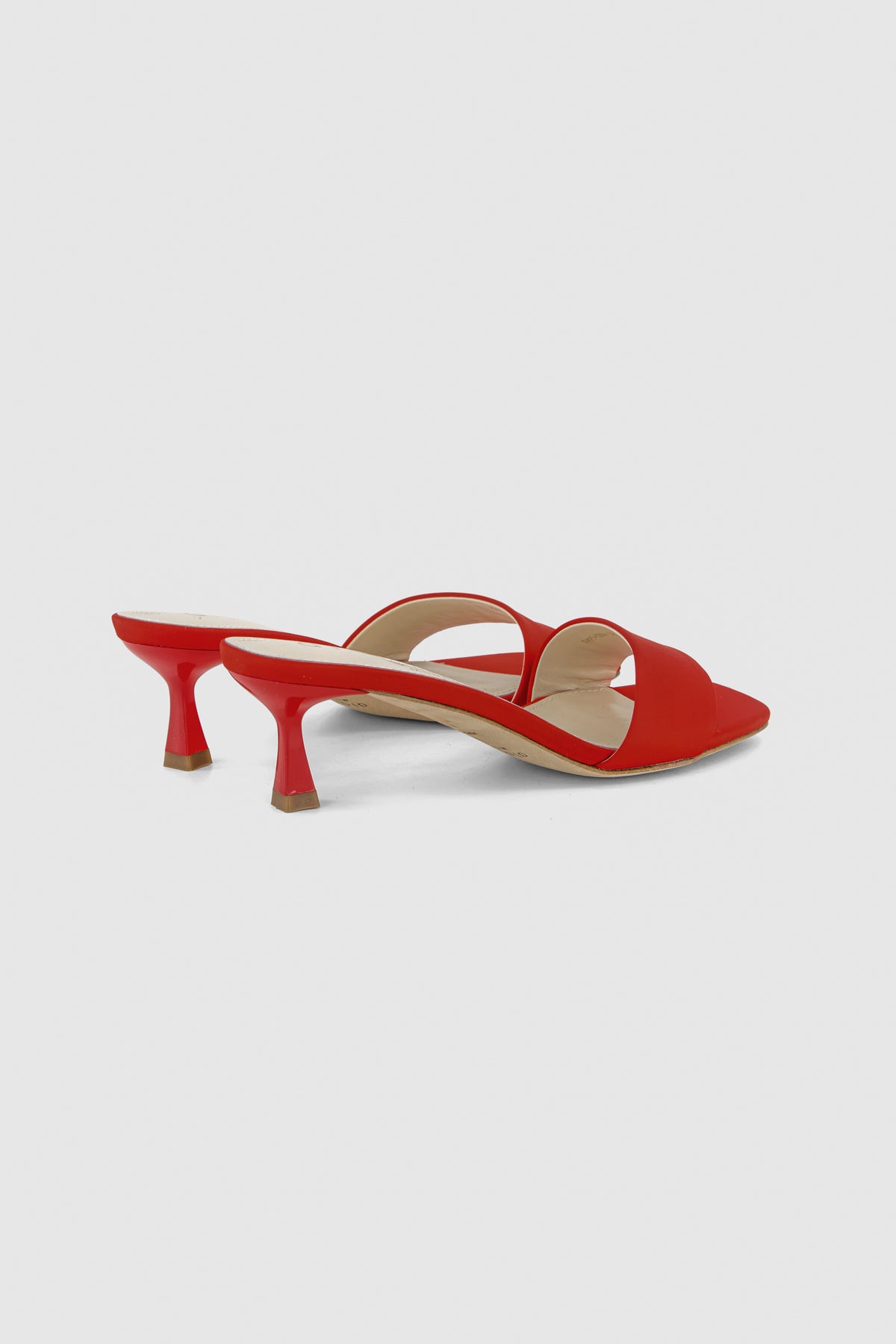 Sara satin mules