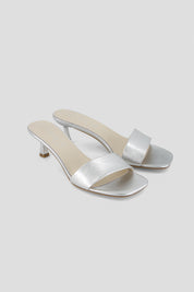 Sara leather mules