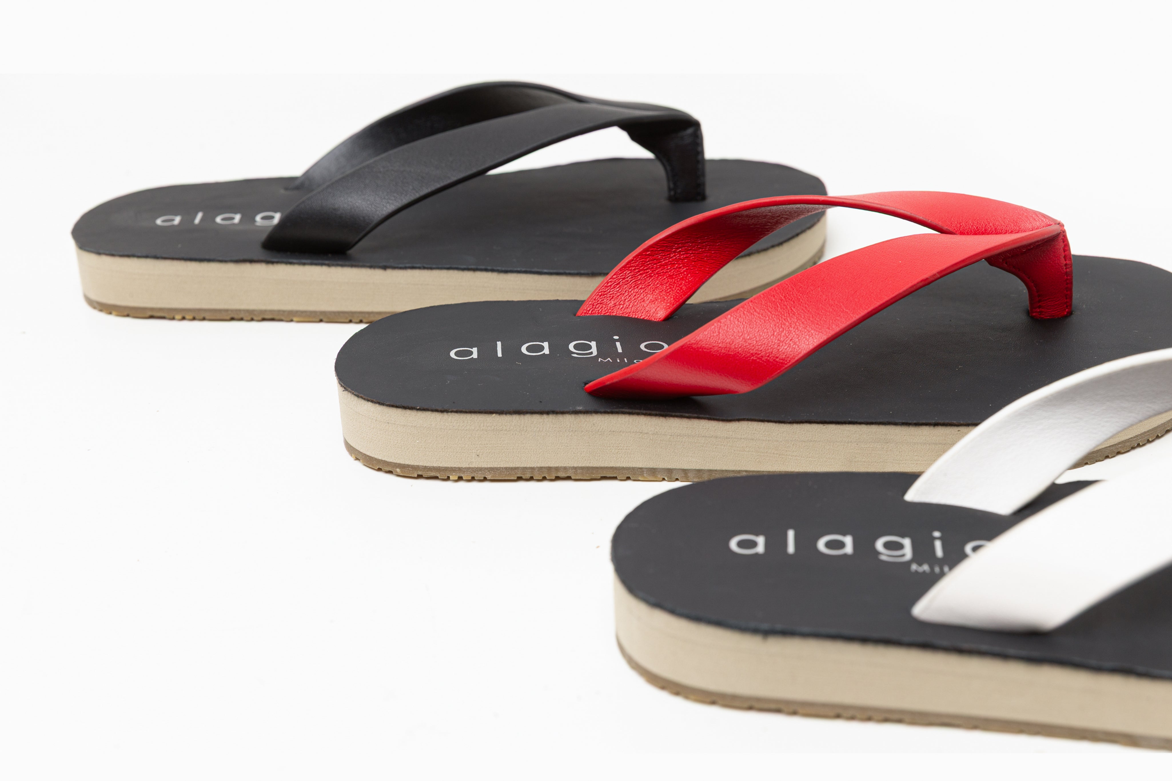 Aqua leather flip-flop
