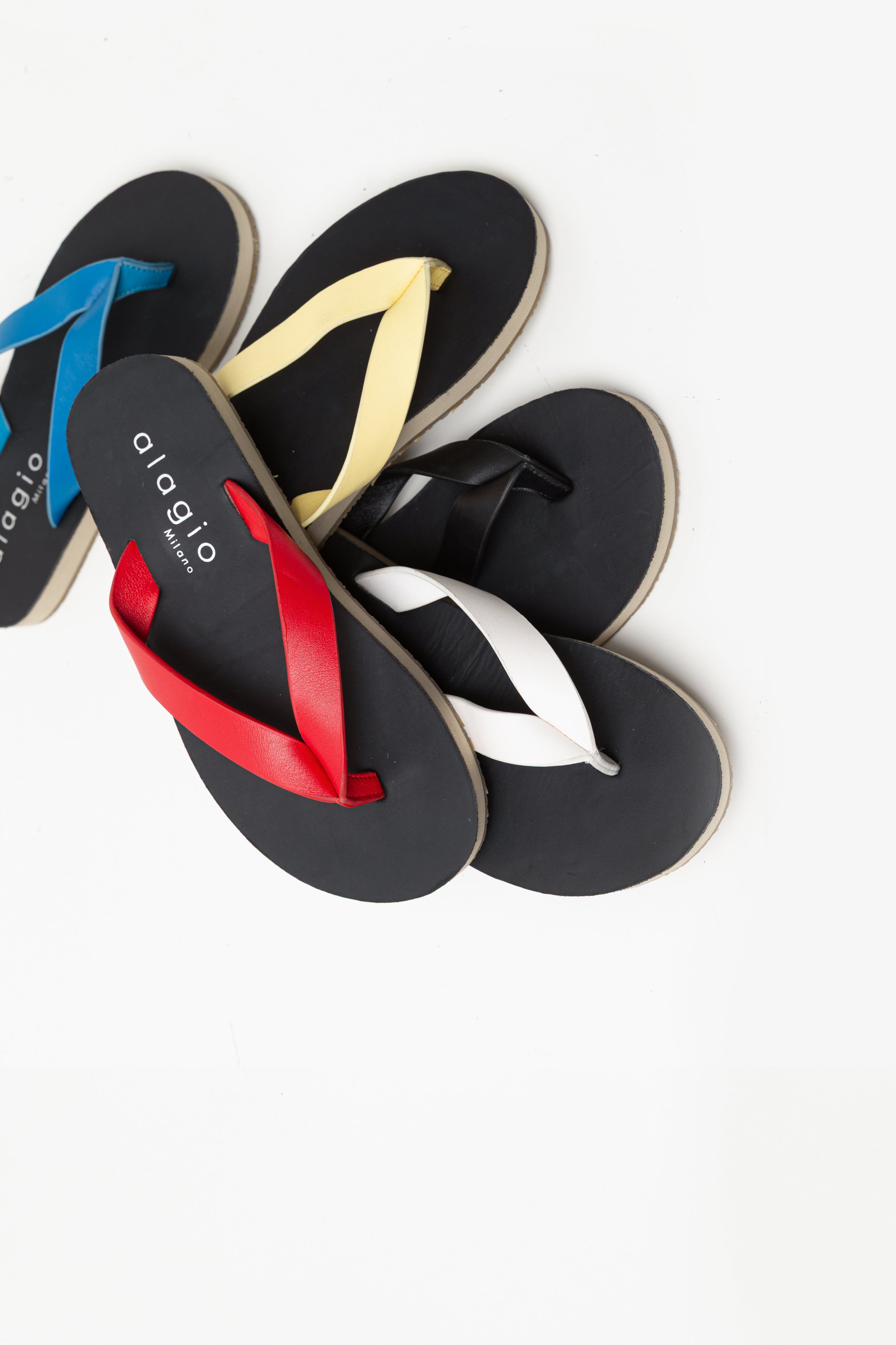 Aqua leather flip-flop