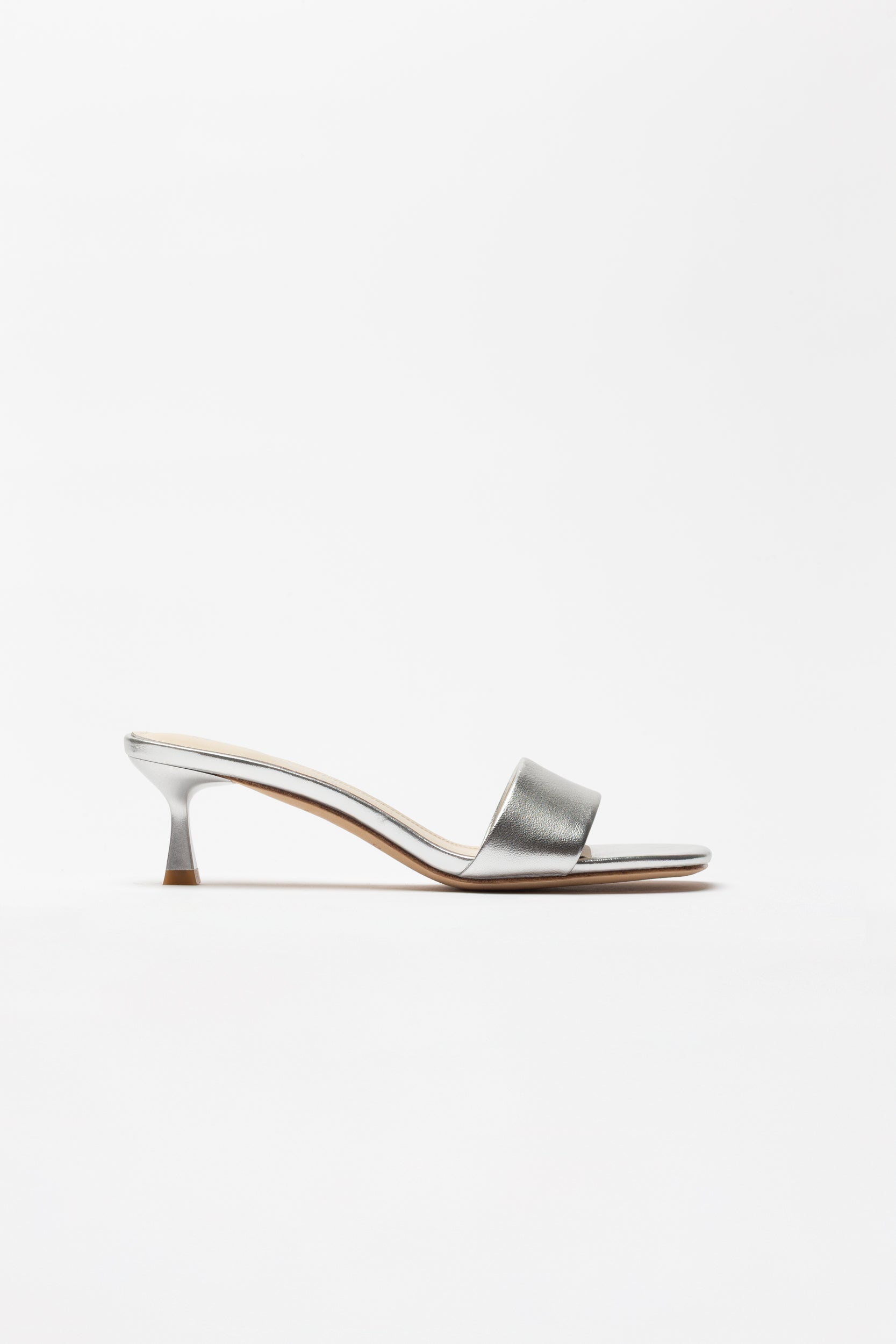 Sara leather mules