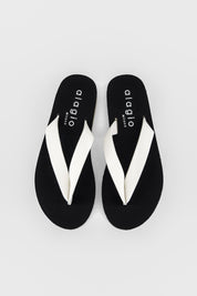 Aqua leather flip-flop
